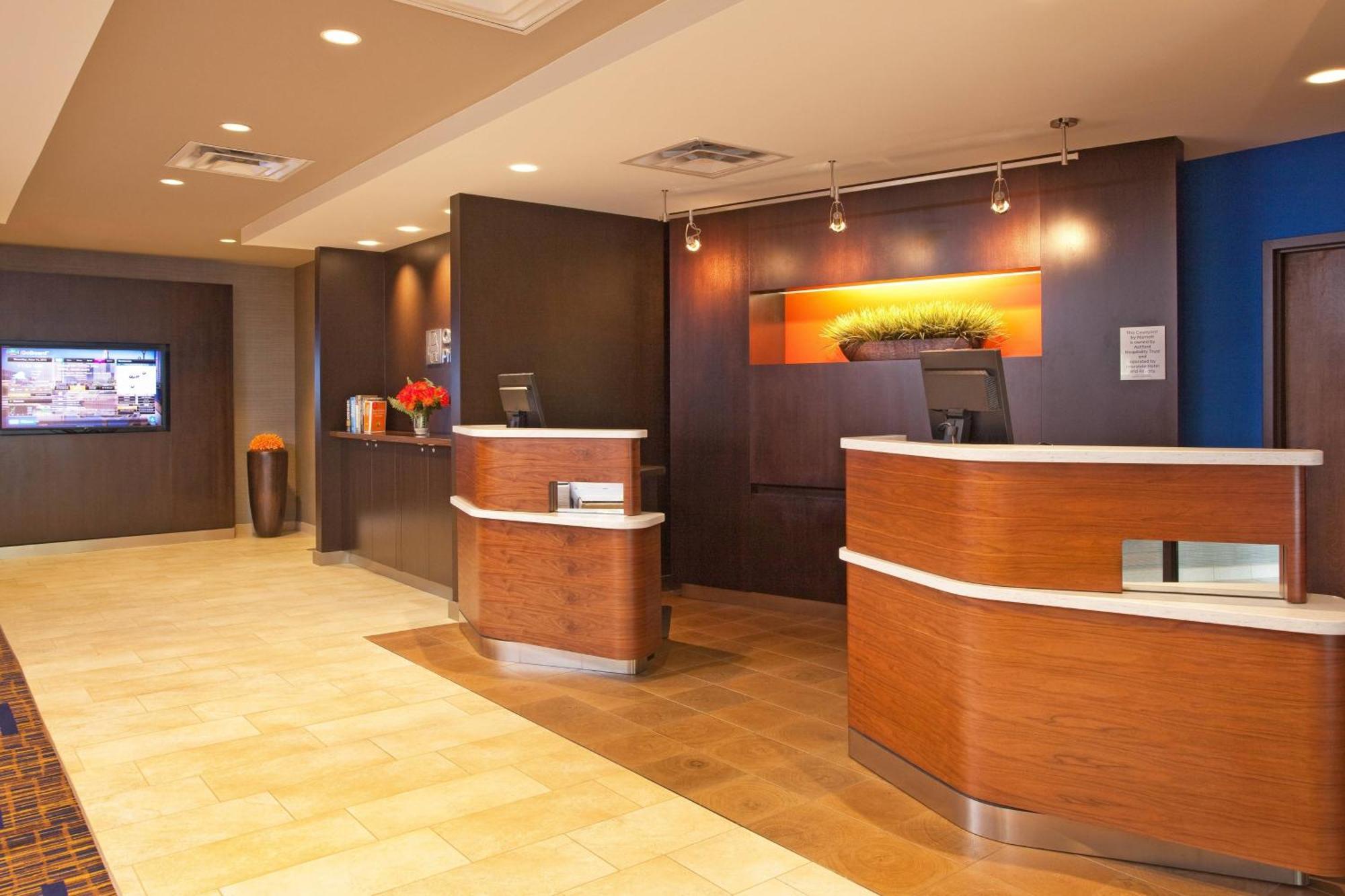 Courtyard Hartford مانشستر المظهر الخارجي الصورة